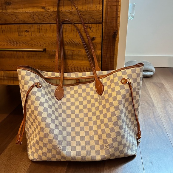 Louis Vuitton white tote bag - used - Picture 1 of 7